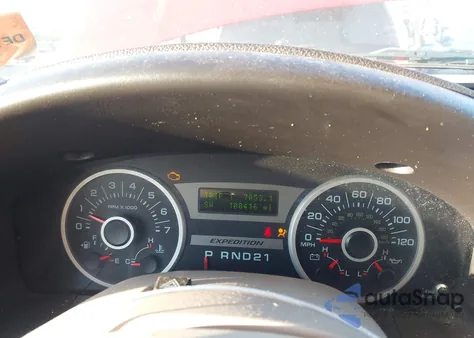 2005 Ford Expedition Eddie Bauer/King Ranch from USA, damaged, VIN 1FMFU18545LA85155